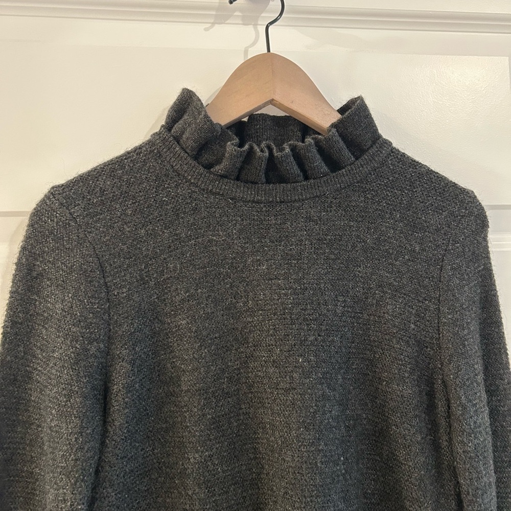 J Crew Alpaca Blend Ruffle Neck Sweater Gray Size S - Picture 3 of 13